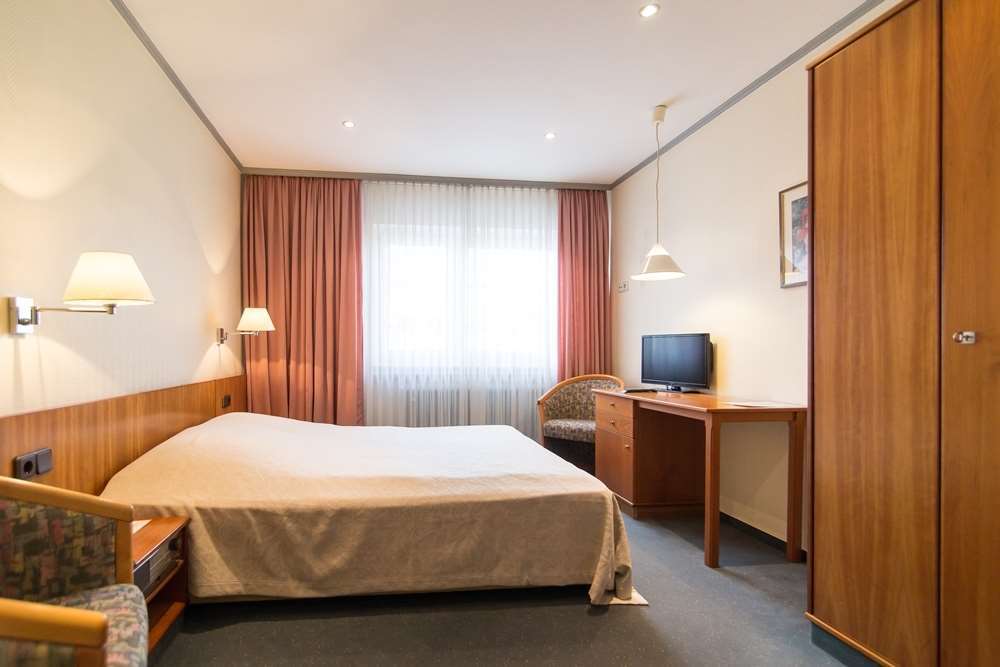Hotel Klein Frankfurt Frankfurt am Main Szoba fotó